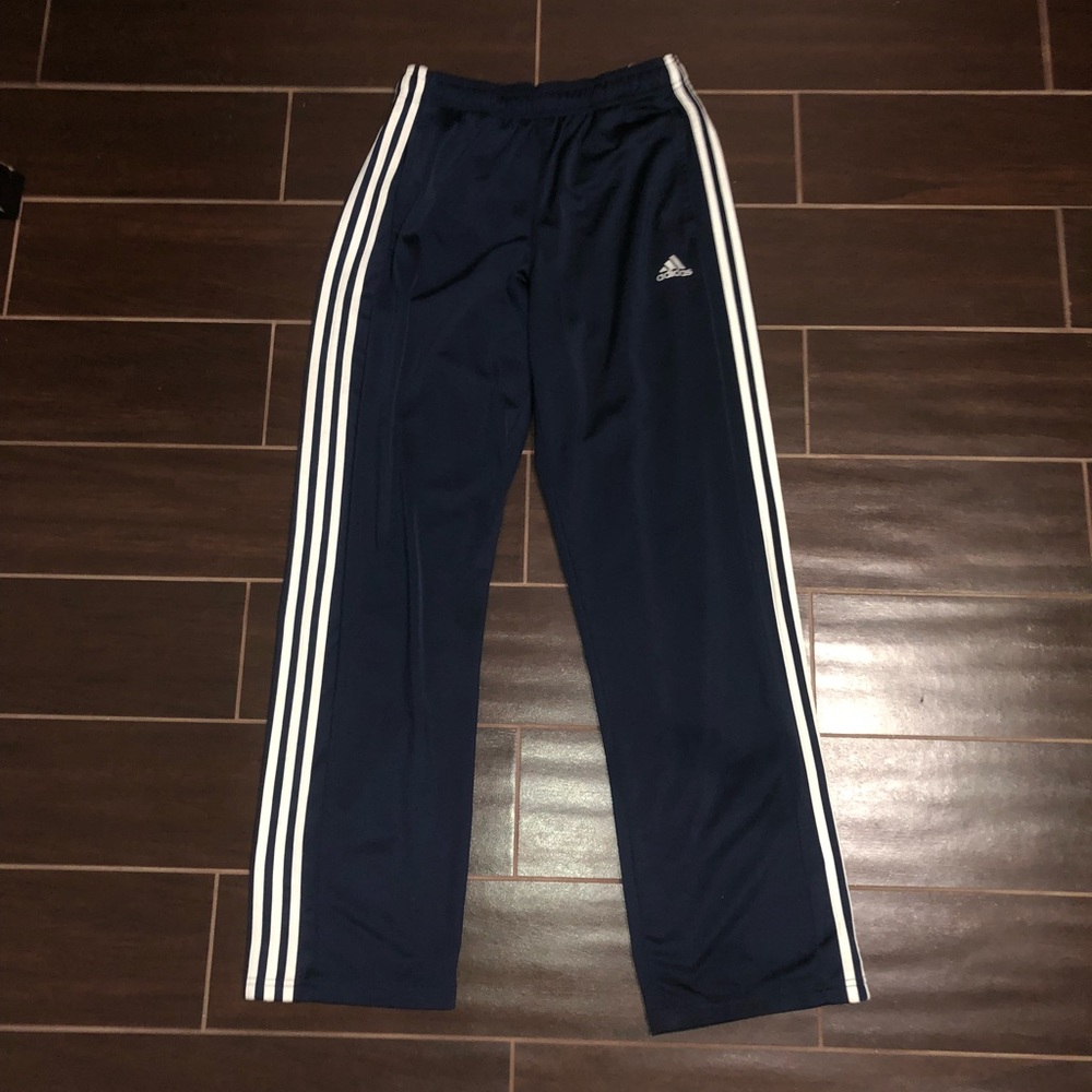 Adidas Men’s Navy Blue Medium Track Pants